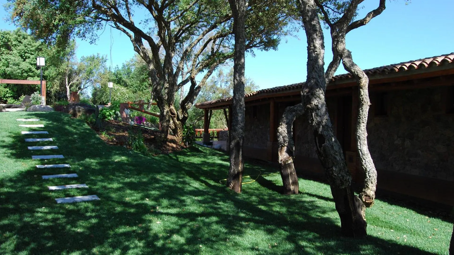 Country house Agriturismo La Quercia Guest House Arbus