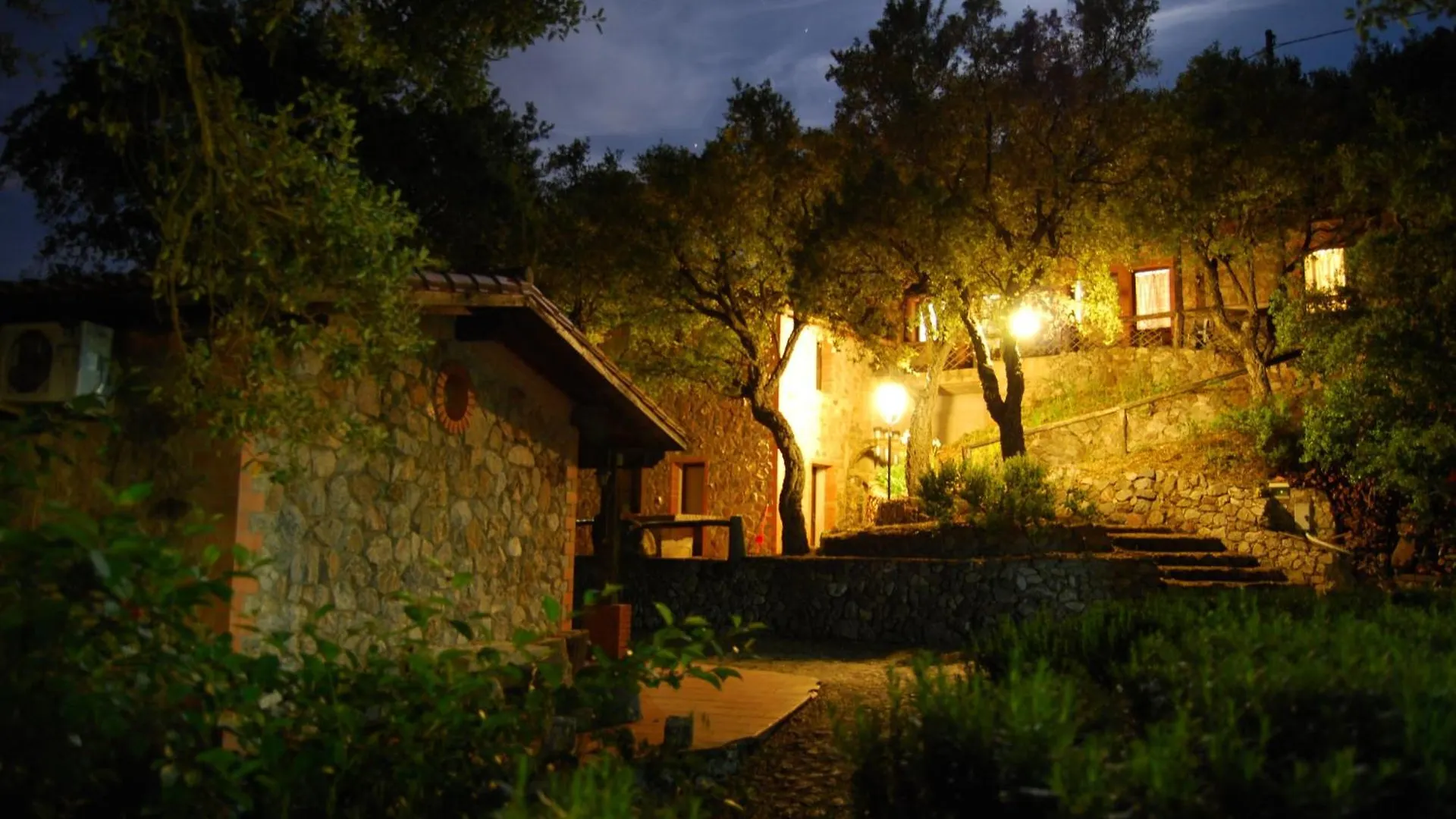 Agriturismo La Quercia Guest House Arbus Country house