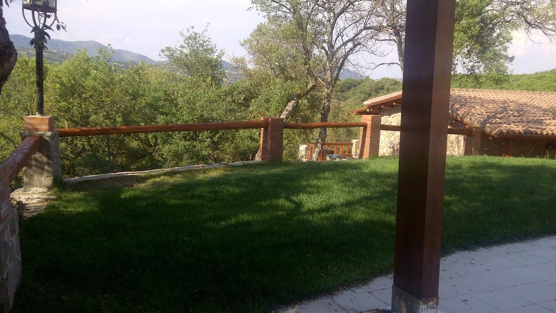 Agriturismo La Quercia Guest House Arbus Country house
