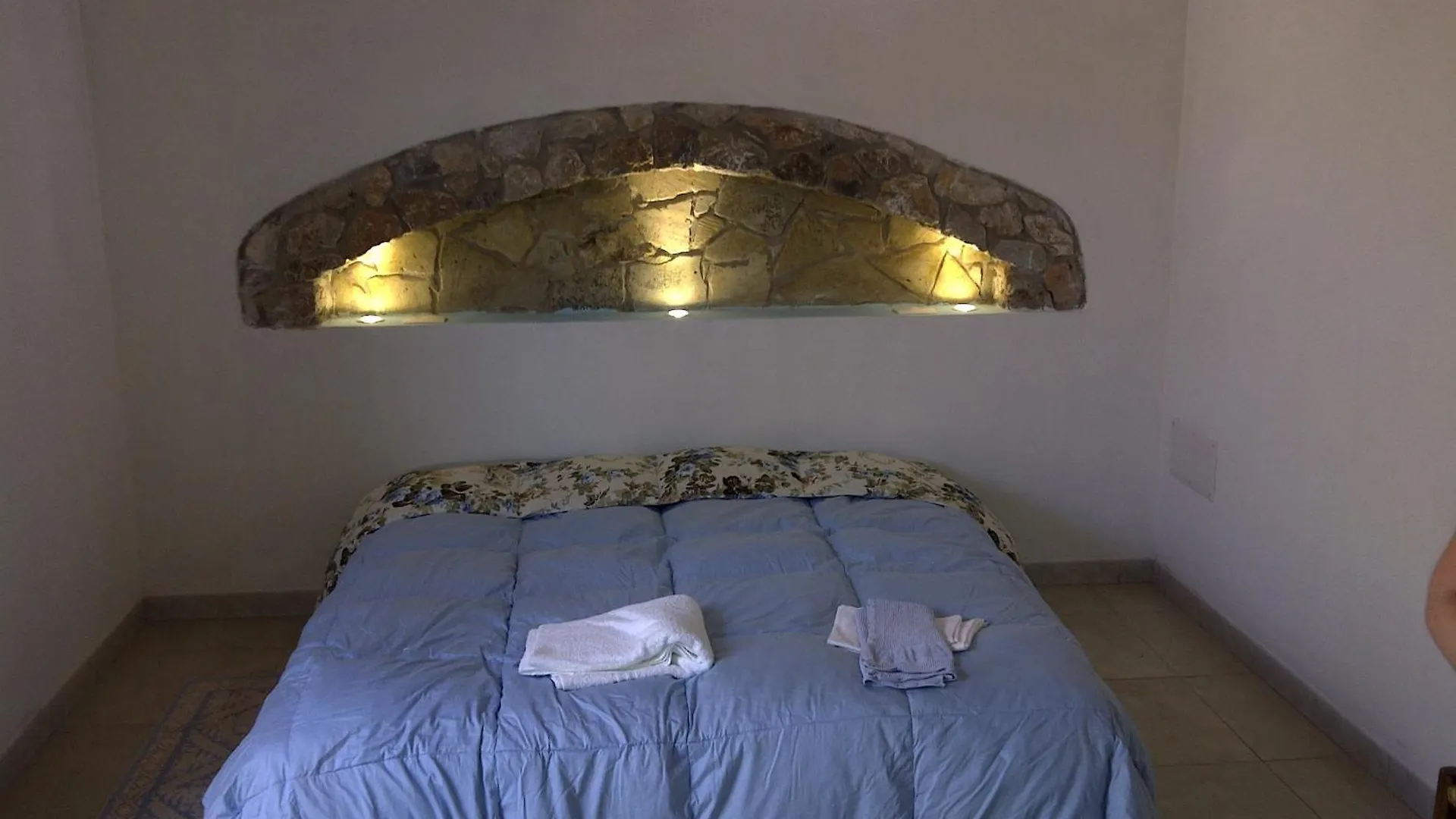 Agriturismo La Quercia Guest House Arbus 0*,