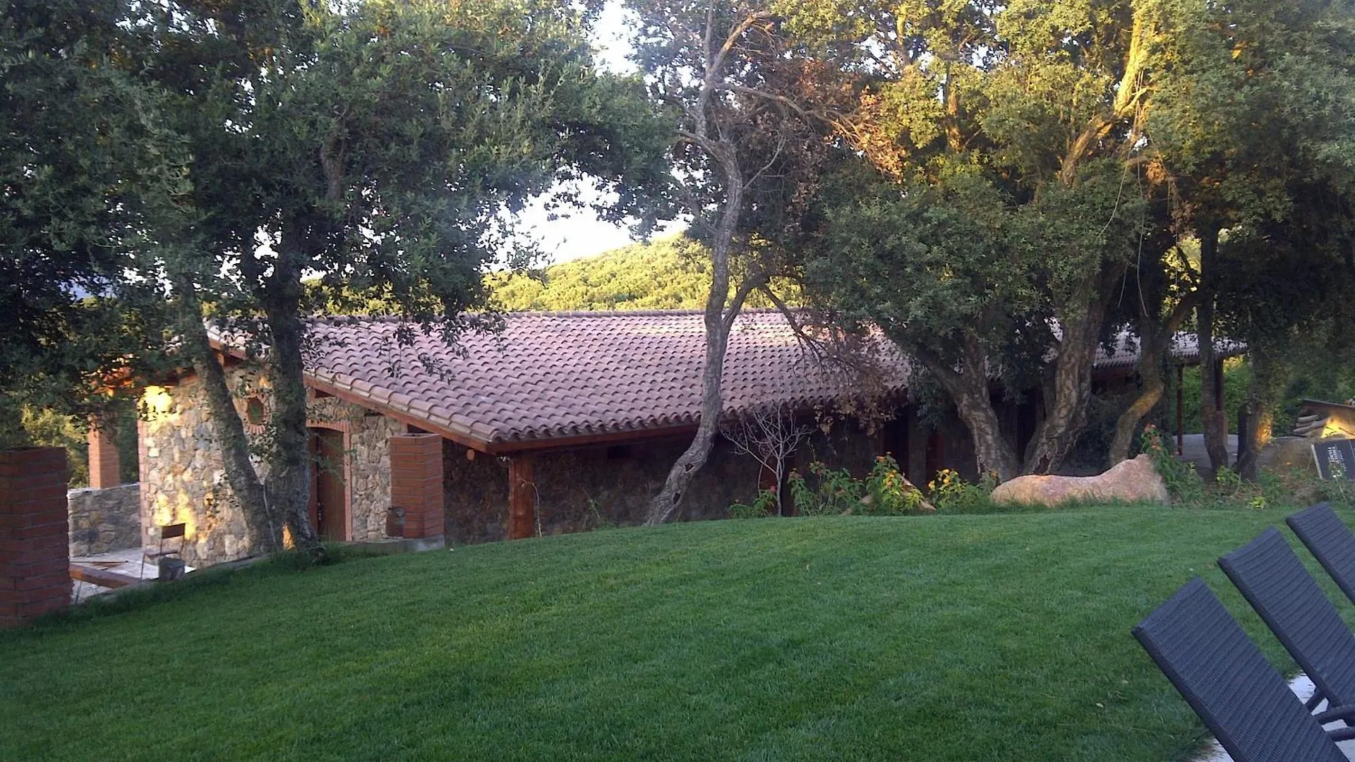 Country house Agriturismo La Quercia Guest House Arbus