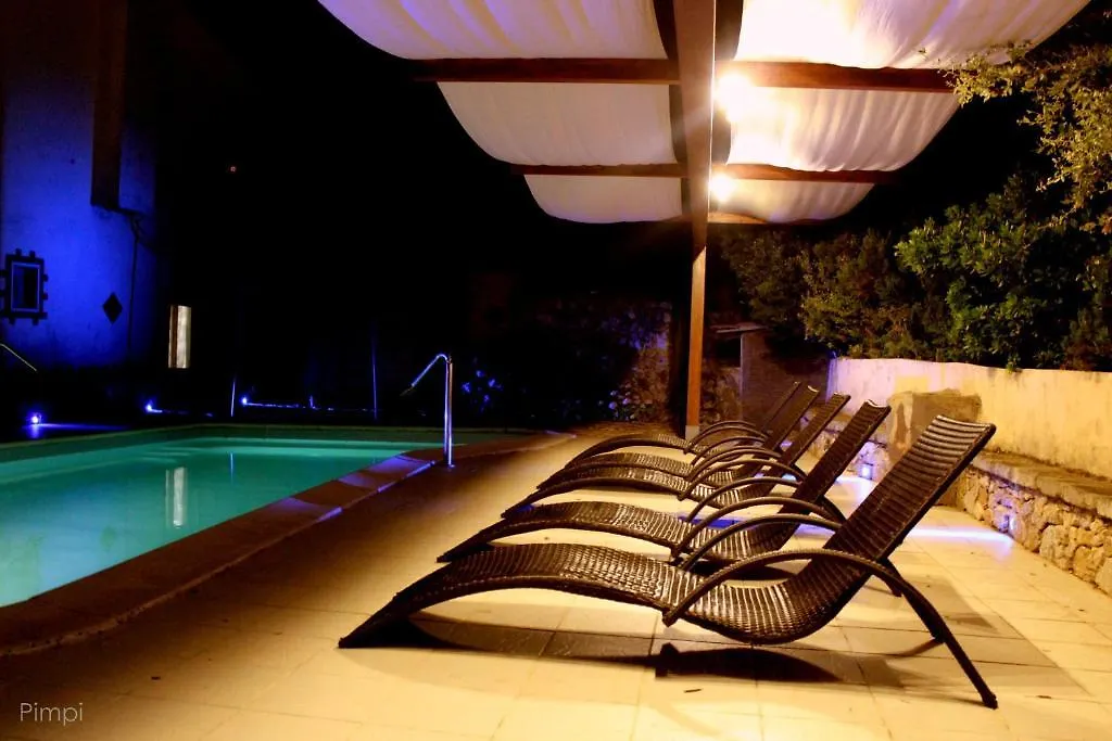 Country house Agriturismo La Quercia Guest House Arbus